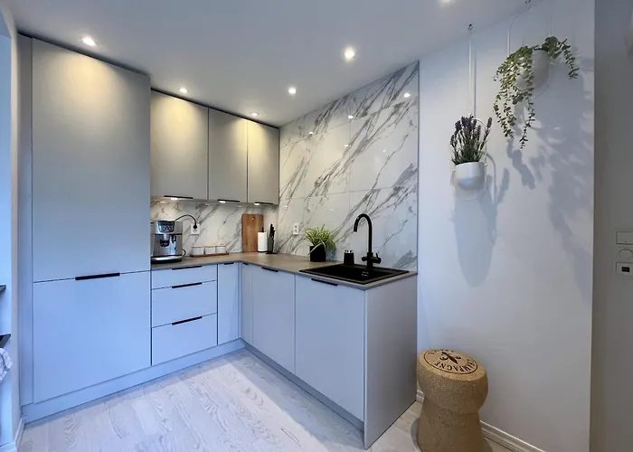 Exclusive In Historical House, * برغن