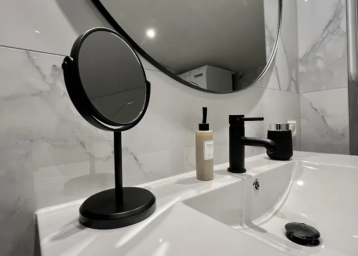 Exclusive In Historical House, شقة